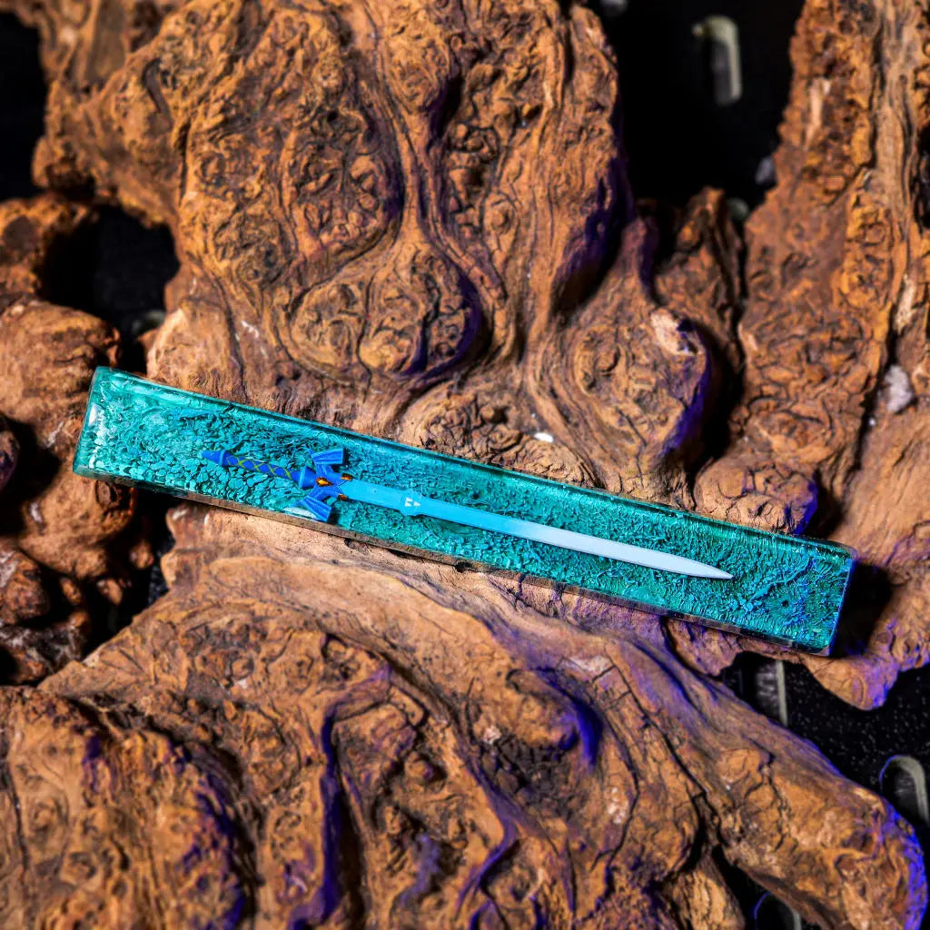 Master Sword Spacebar Keycap – Handcrafted Resin Key for Cherry MX Mechanical Keyboards