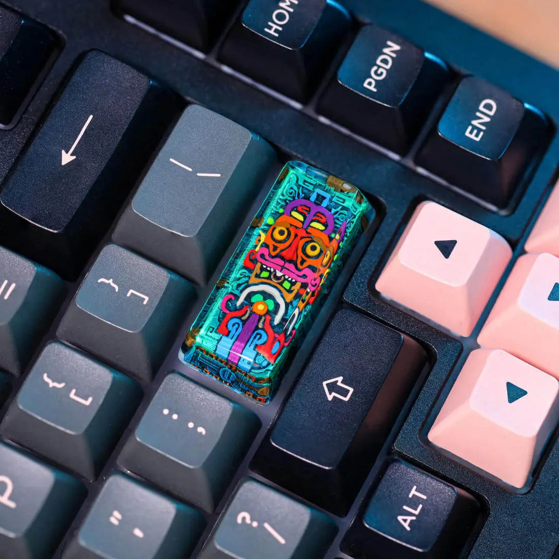 Aztec Totem Artisan Keycap – Handcrafted Resin Keycap for Cherry MX Keyboards